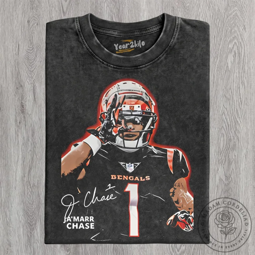 Cincinnati Football Ja'Marr Chase Number One Vintage Washed T-Shirt Cincinnati Football Ja'Marr Chase Number One Vintage Washed T-Shirt