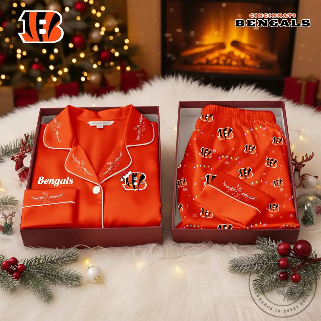 Cincinnati Bengals Christmas Cozy Pajamas Set for Women Cincinnati Bengals Christmas Cozy Pajamas Set for Women