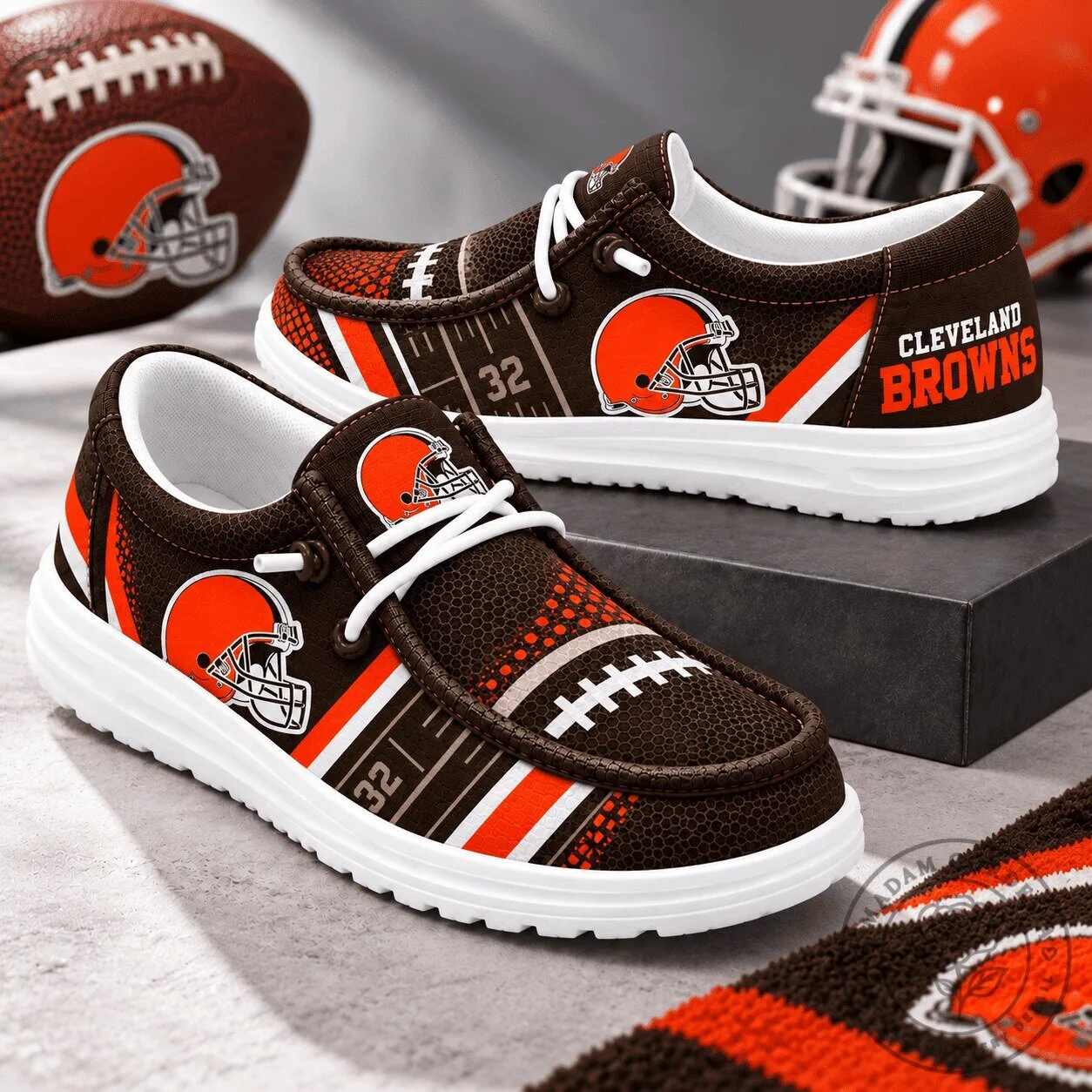 Cleveland Browns NFL Team Pride Football Game Day Loafer Shoes